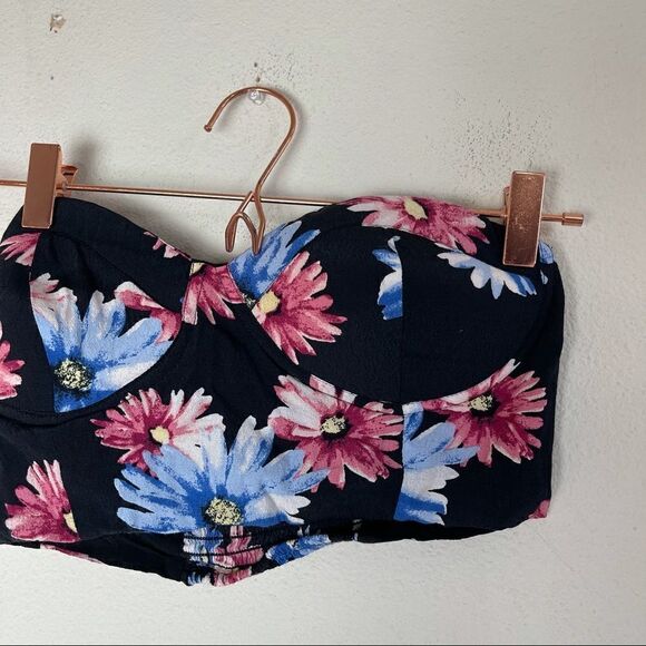 EUC Forever 21 Hawaiian Floral 2 Piece Set - Picture 4 of 10